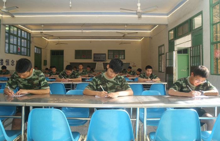02二班.JPG