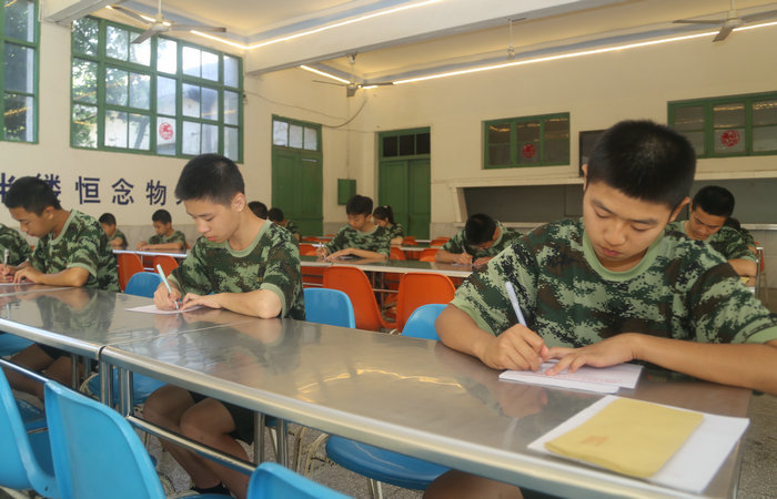 06四班.JPG